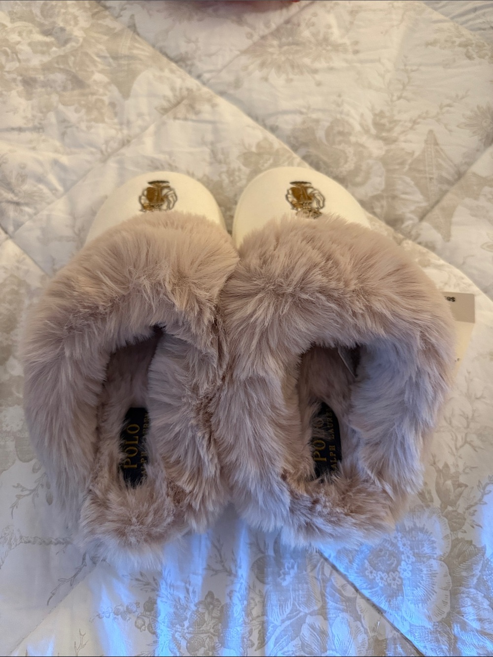 Polo by Ralph Lauren Cream Slippers with Beige Faux Fur Cuff - Picture 2 of 6